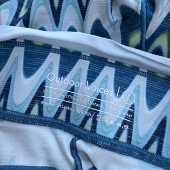 Outdoor Voices TechSweat 5" Thrive Shorts in Polar Helios - Picture 2 of 3